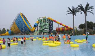 泰安亚龙湾水上乐园门票是多少拜托了各位谢谢 泰安亚龙湾水上乐园