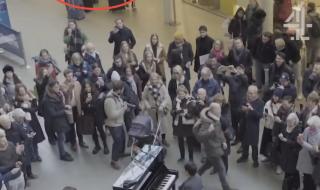 郎朗是英国籍吗 郎朗向英国捐赠钢琴